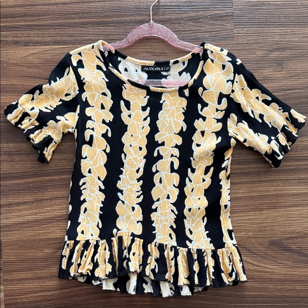 Manaola Black and Gold Patterned Top